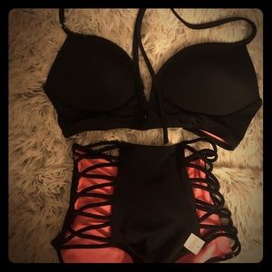 Pink Victoria’s Secret 👙